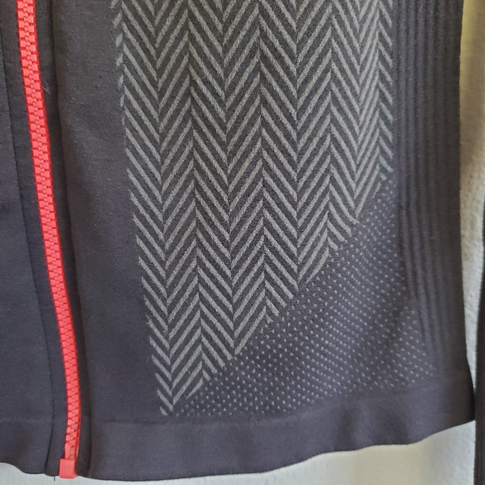 Fabletics Nora Seamless Jacket - image 3